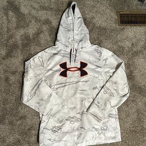 White under armor hoodie with Grey designs